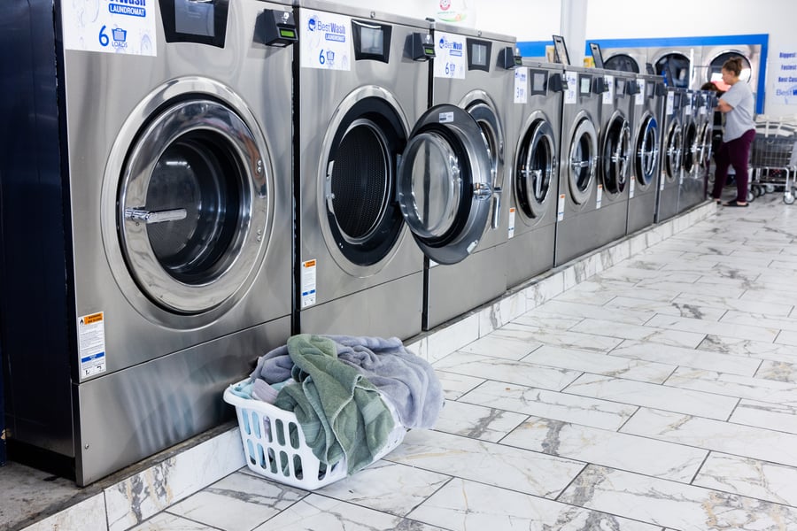 Best Wash Laundromat with Laundry Basket